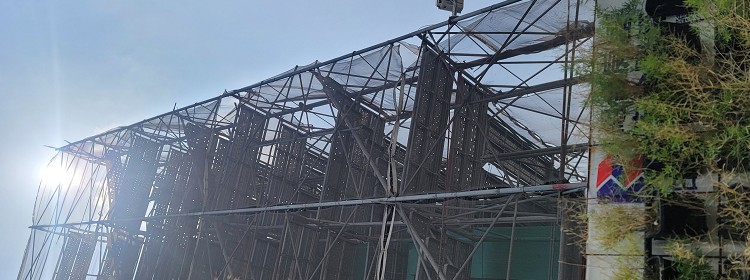 雄鑫鷹架團隊與高雄工地實景 - 專業鷹架工程